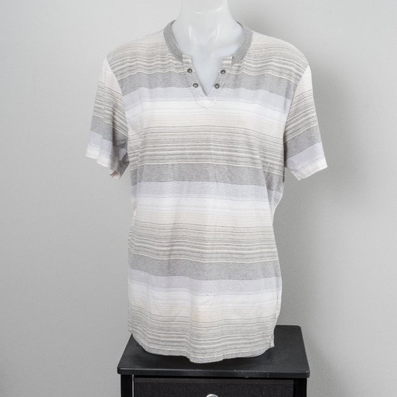 striped Kenneth Cole T - XL - Picture 1 of 4